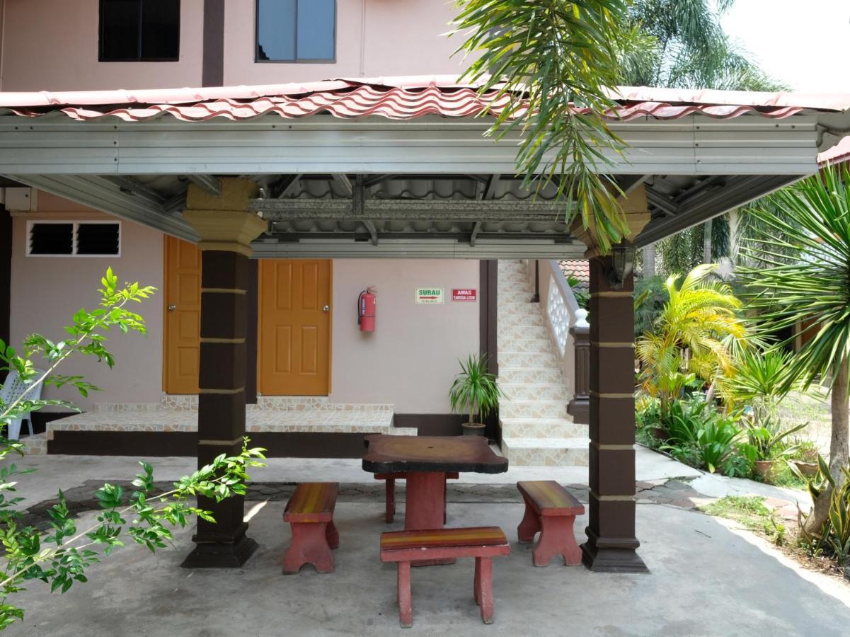 Oyo 44005 Senangin Resort & Cafe Tumpat Ngoại thất bức ảnh